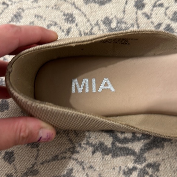 MIA Knit Dark Sand Pointy Flats size 8 NWT - Picture 2 of 8